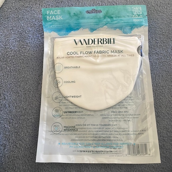 Vanderbilt (Home Collections) Cool Flow Fabric Mask - Picture 1 of 2